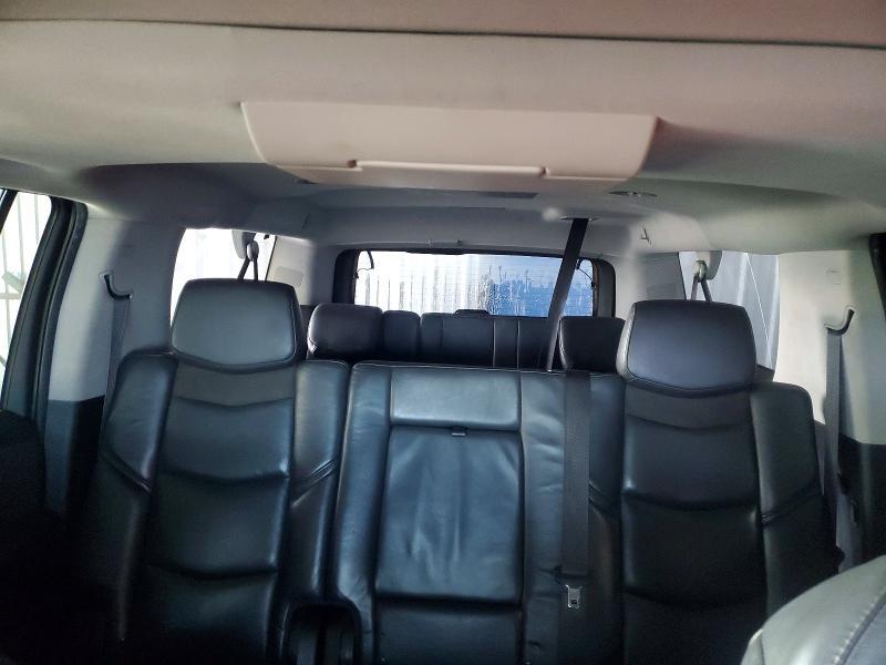2018 Cadillac Escalade esv Luxury