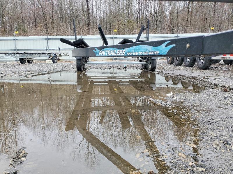 2024 Benchmark 24T/13 Boat Trailer