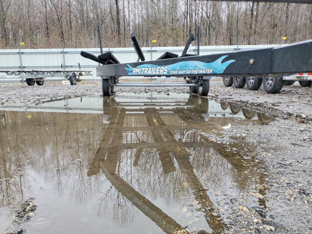 2024 Benchmark 24T/13 Boat Trailer