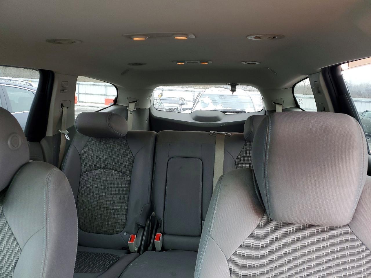 2017 Chevrolet Traverse ls