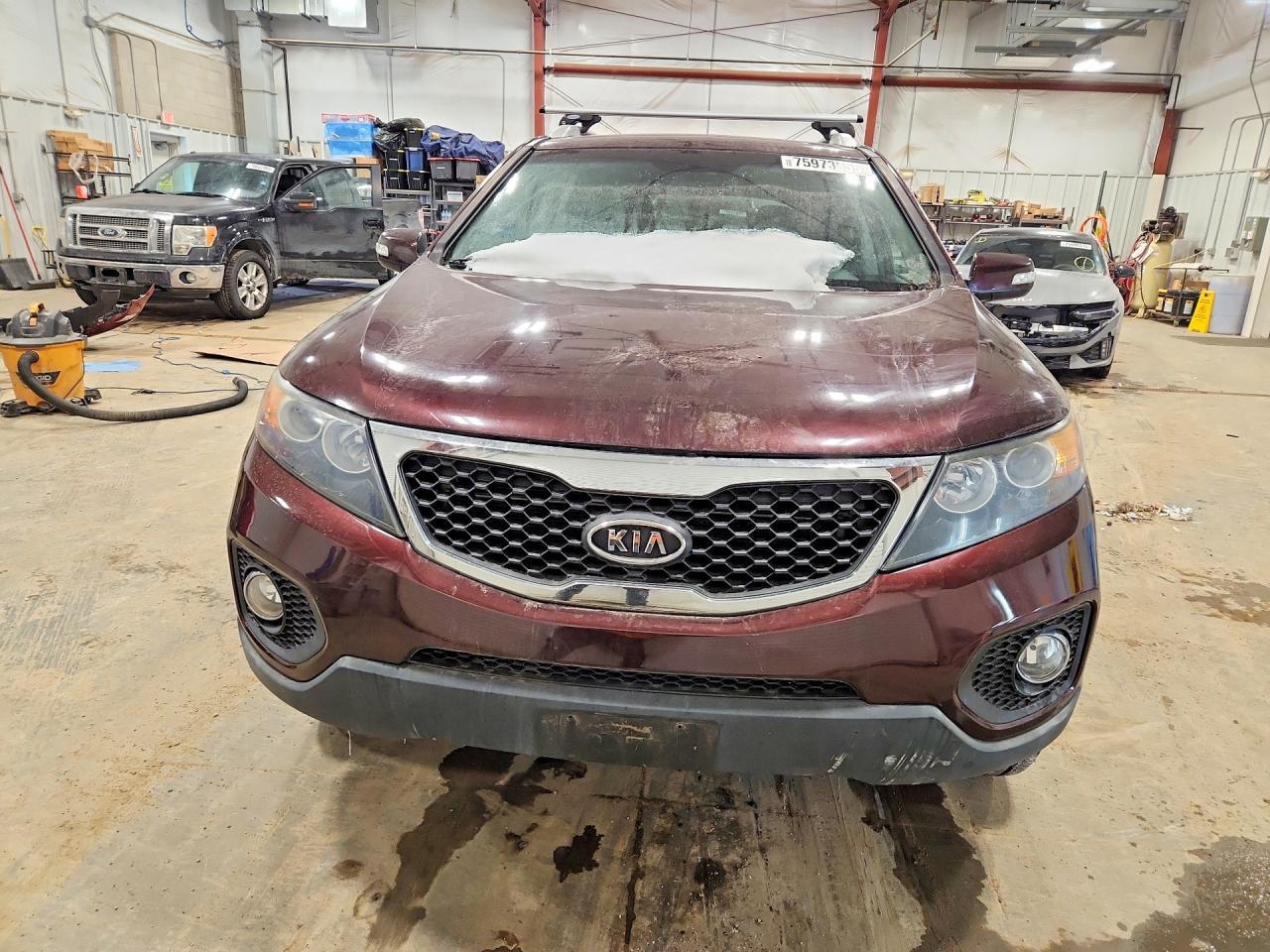 2013 KIA Sorento lx