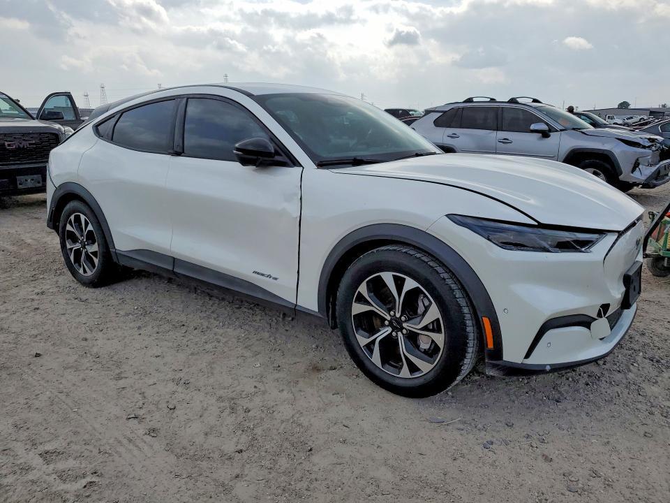 2024 Ford Mustang Mach-e Select