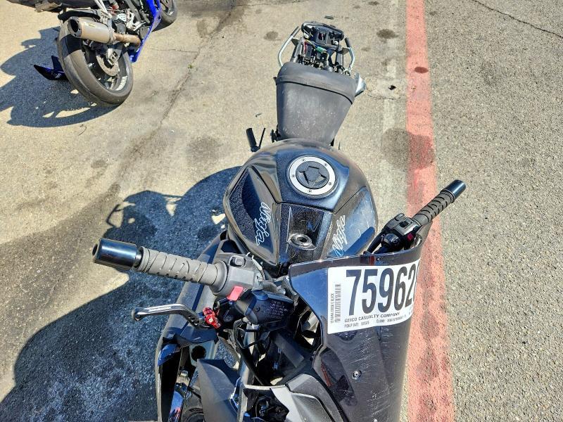 2013 Kawasaki EX650 E