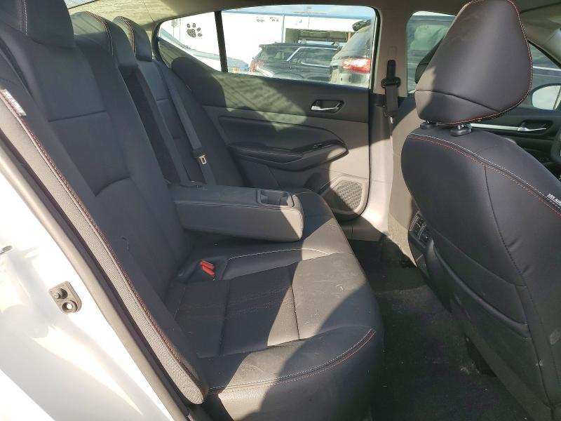 2024 Nissan Altima 2.0 sr