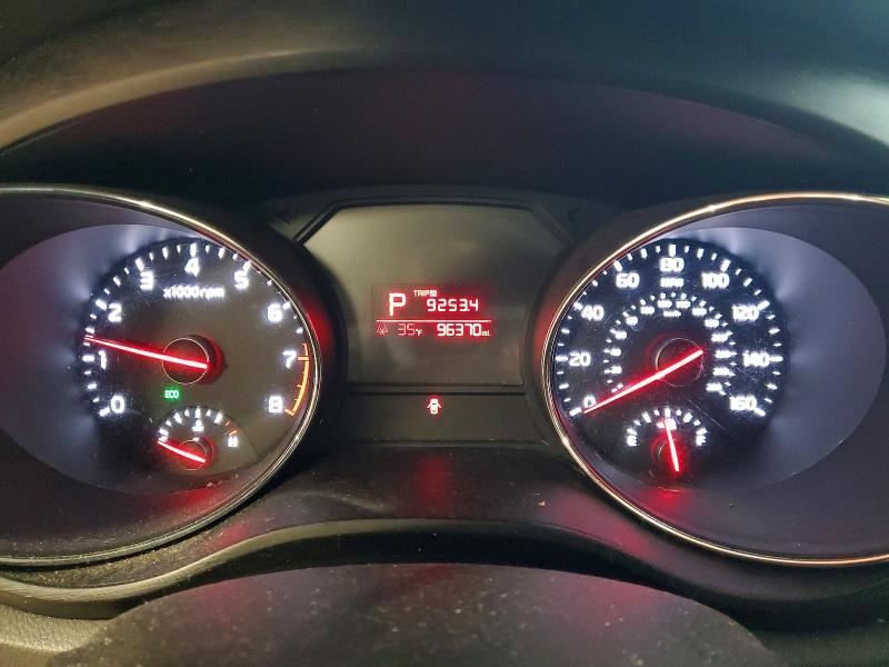 2016 KIA Sedona lx