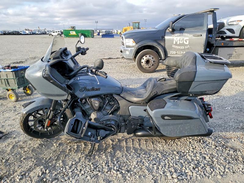 2024 Indian Pursuit Darkhorse W/powerband Audio