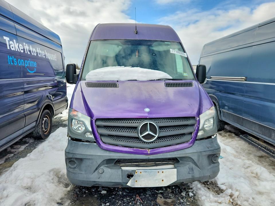 2015 Mercedes-Benz 2015 Mercedes Benz Sprinter 2500 Delivery van