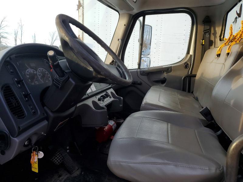 2015 Freigliner 2015 Freightliner Business Class M2 Bucket Truck