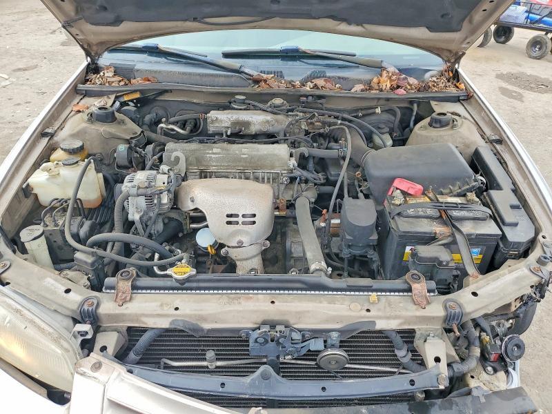 1999 Toyota Camry le