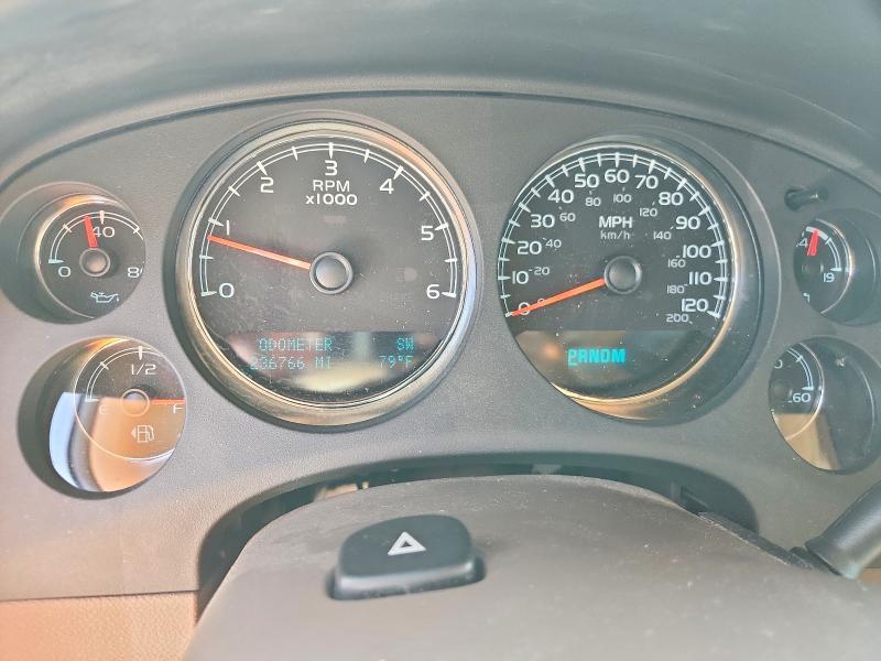 2011 Chevrolet Tahoe C1500 ltz