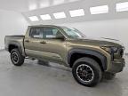 2025 Toyota Tacoma TRD OFF-ROAD HV