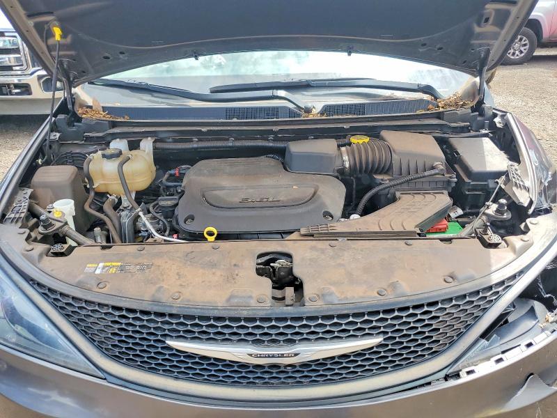 2022 Chrysler Voyager lx