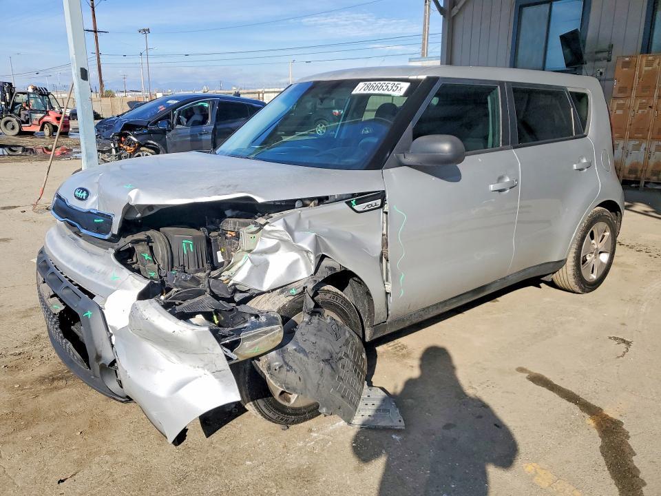 2015 KIA Soul Base