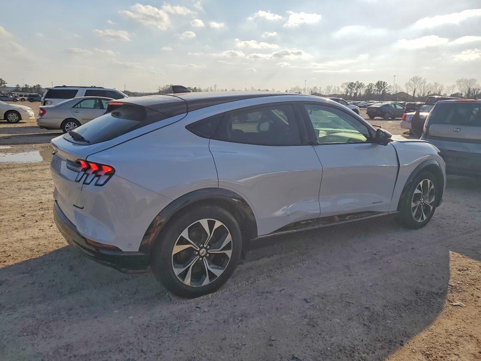 2021 Ford Mustang Mach-e Premium