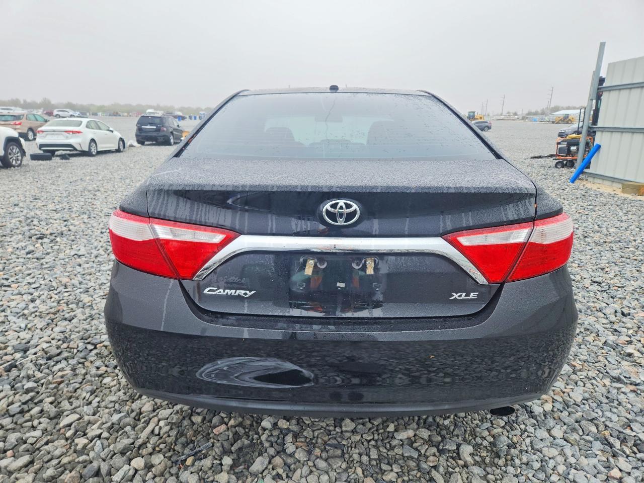 2017 Toyota Camry le