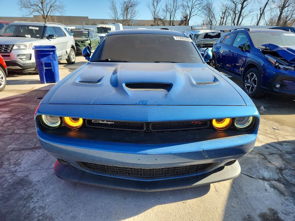 2021 Dodge Challenger r
