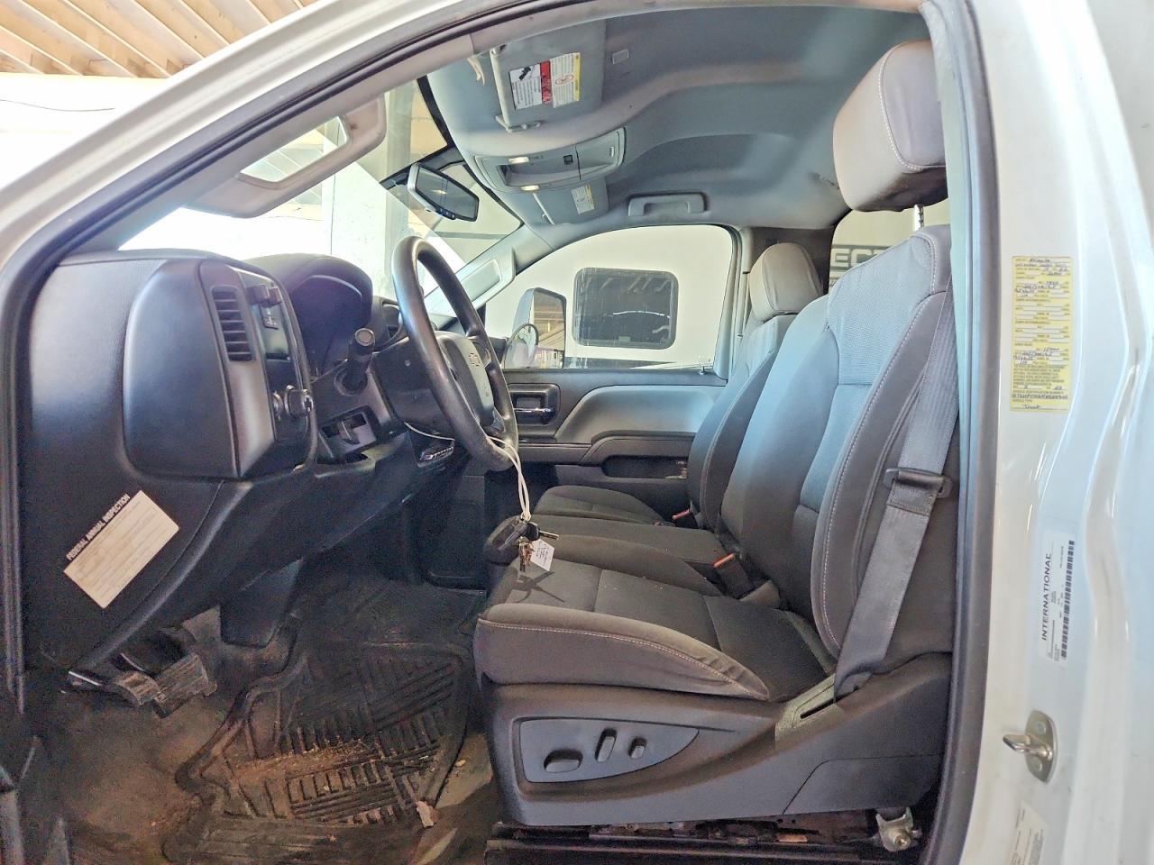 2022 International GM515 Rollback Truck