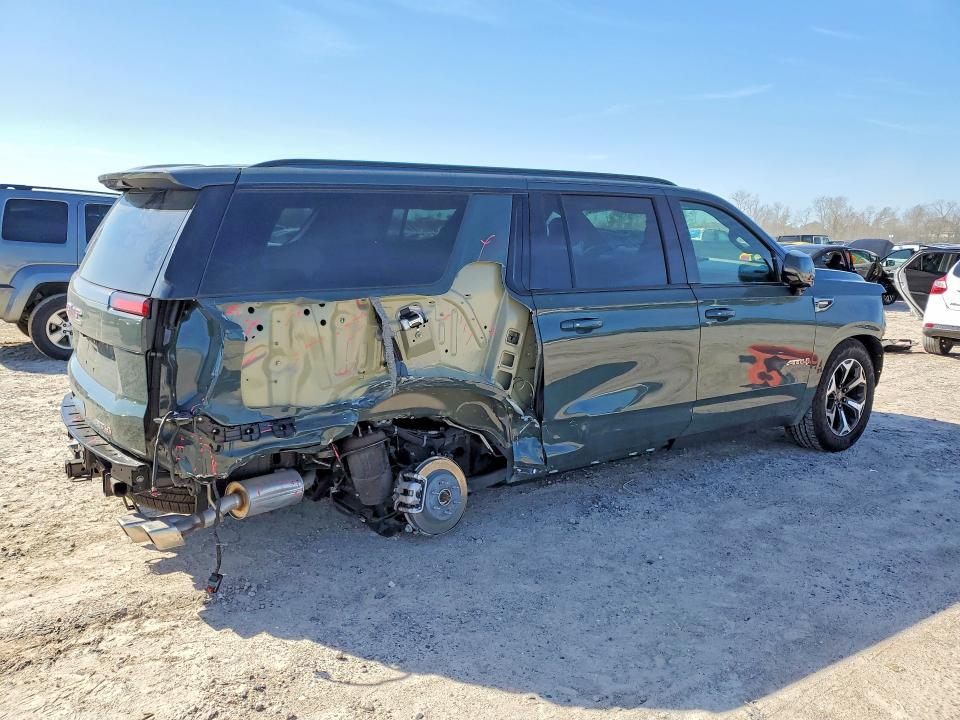 2025 GMC Yukon xl AT4