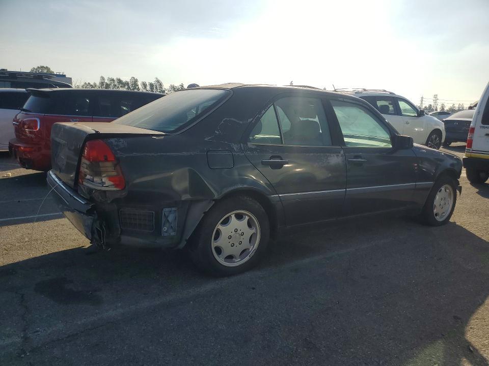 1996 Mercedes-Benz C 220