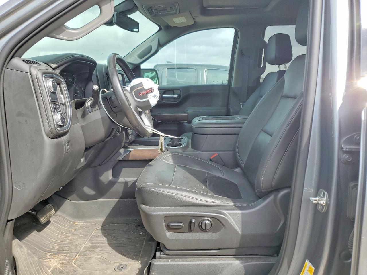 2021 GMC Sierra C1500 slt