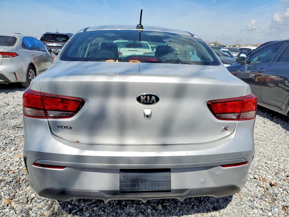 2021 KIA Rio lx