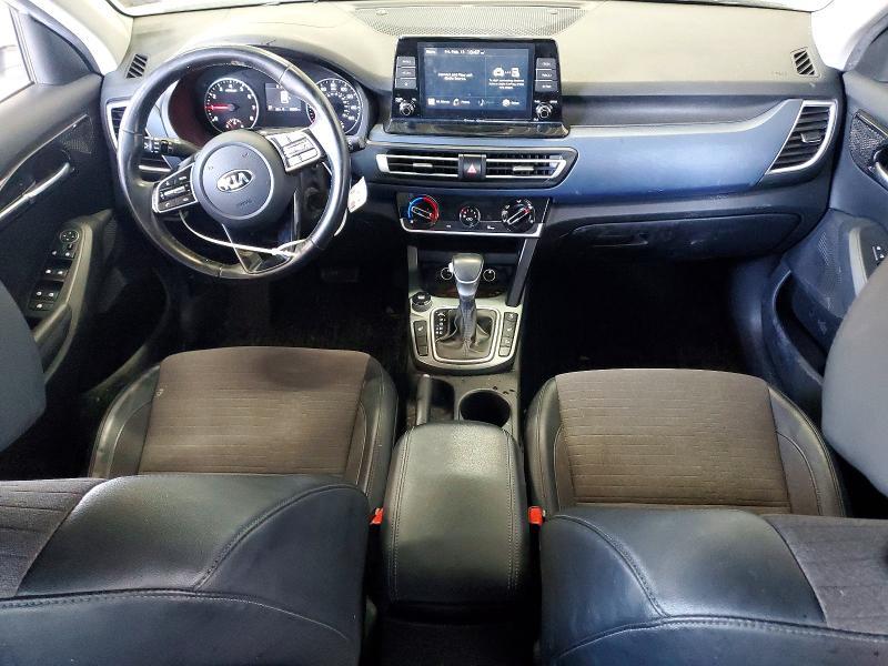 2021 KIA Seltos s