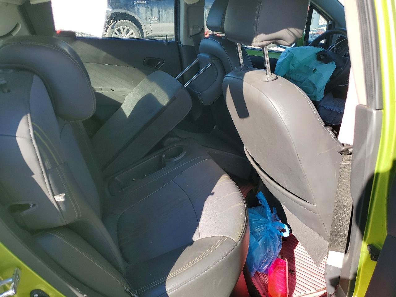 2013 Chevrolet Spark 1LT