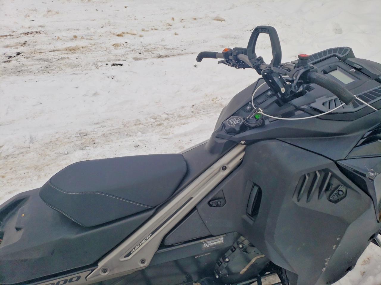 2025 Lynx Shredder