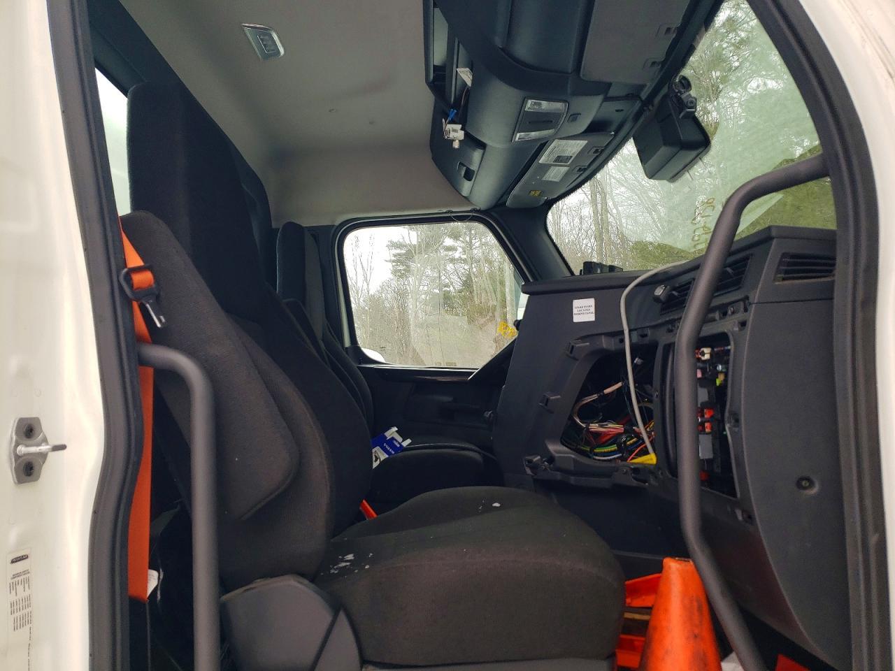 2024 Freigliner 2024 Freightliner Cascadia 116 Semi Truck