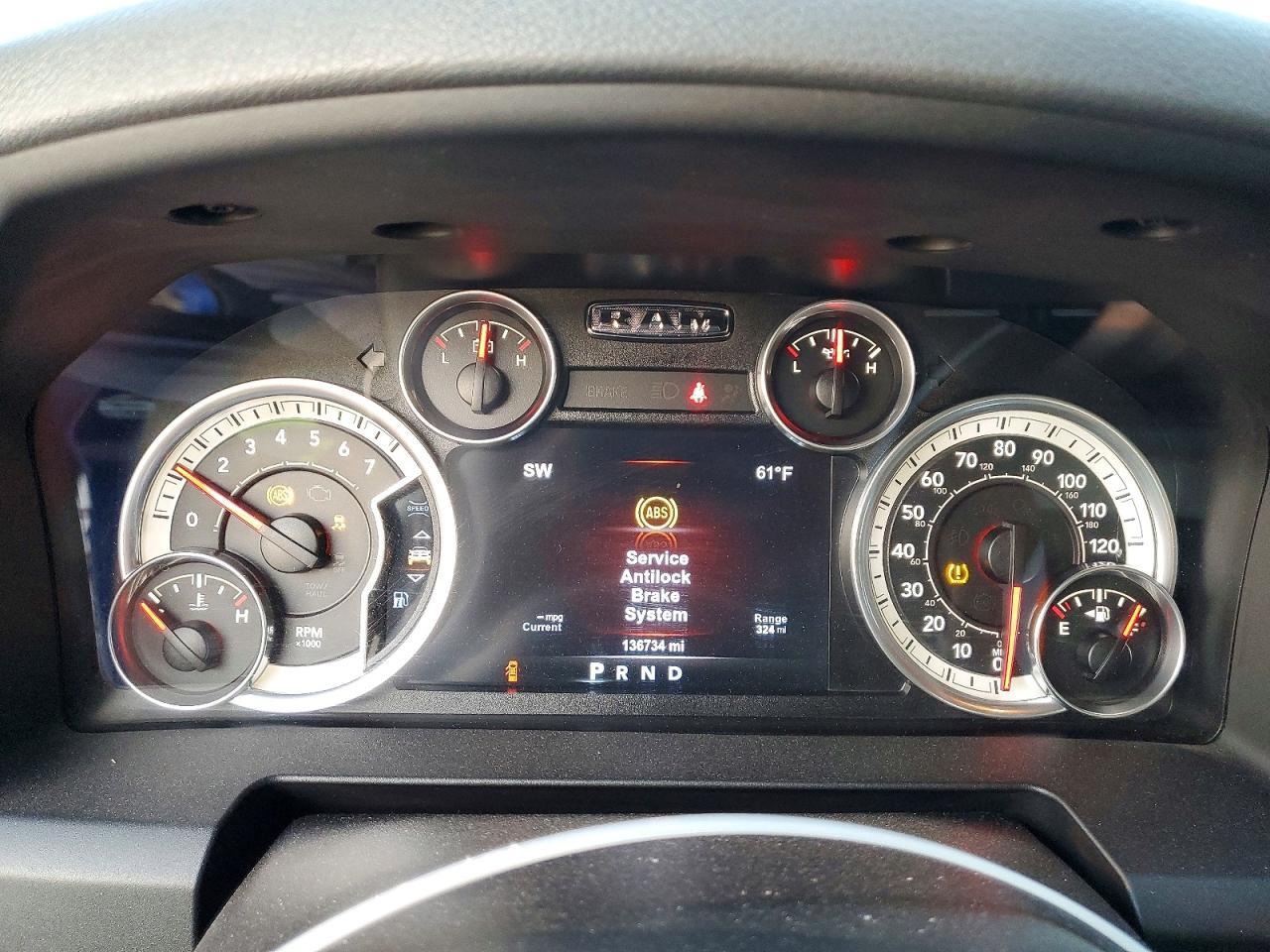 2015 Dodge RAM 1500 SLT