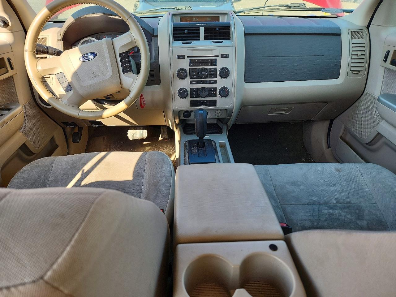 2010 Ford Escape xlt