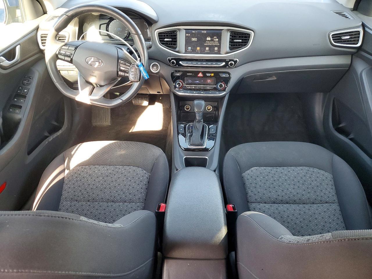 2017 Hyundai Ioniq sel