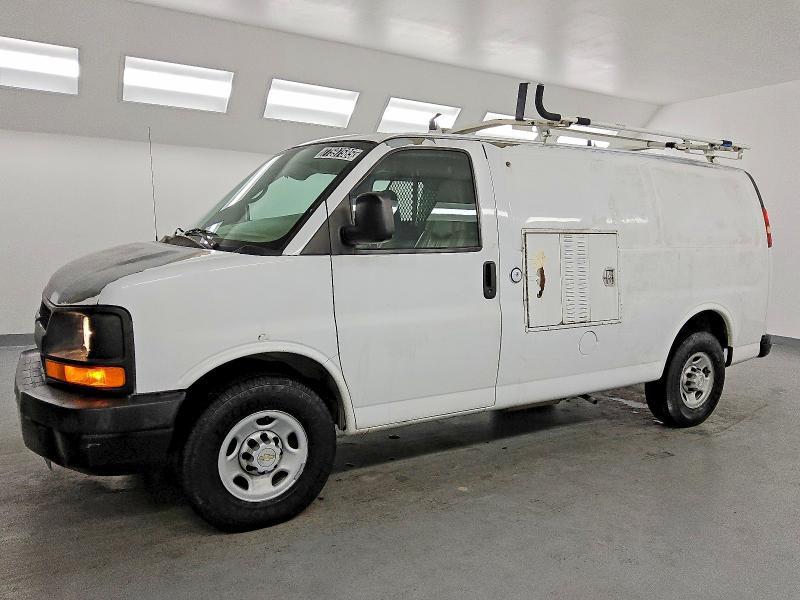 2008 Chevrolet 2008 Chev G3500 Express Cargo van