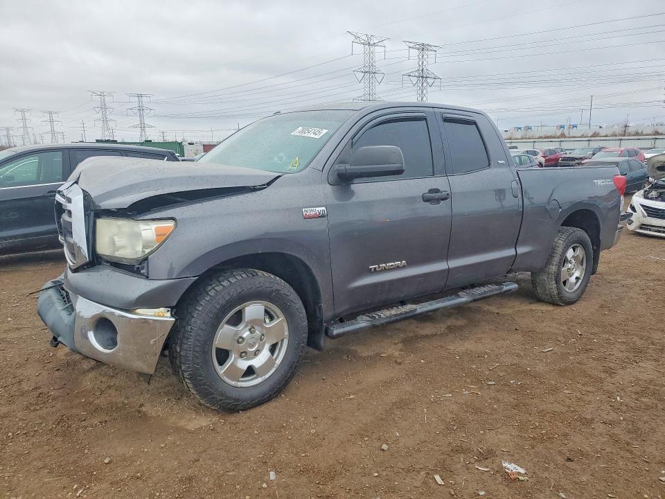 2011 Toyota Tundra Double cab SR5