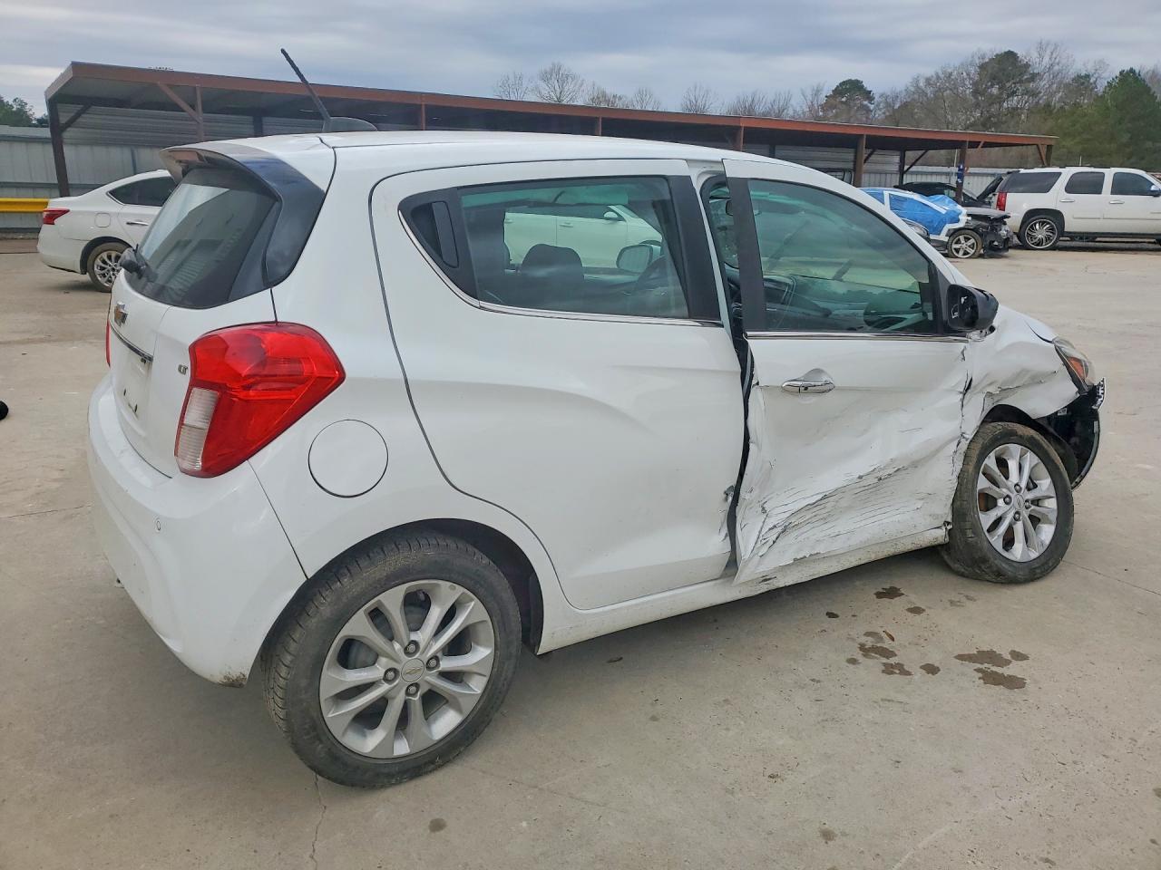 2021 Chevrolet Spark 2LT