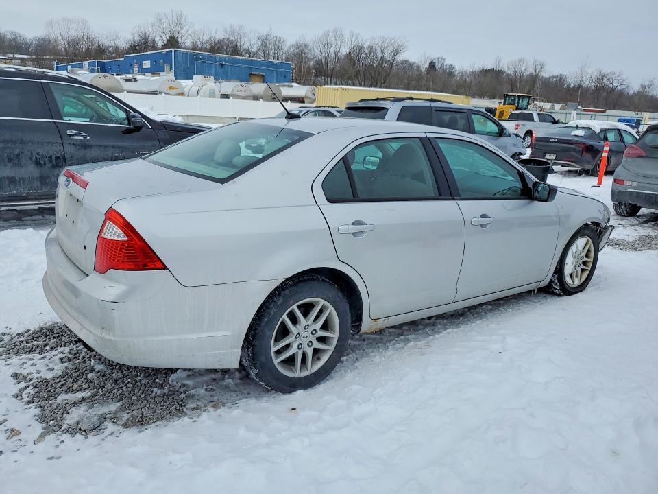 2012 Ford Fusion s