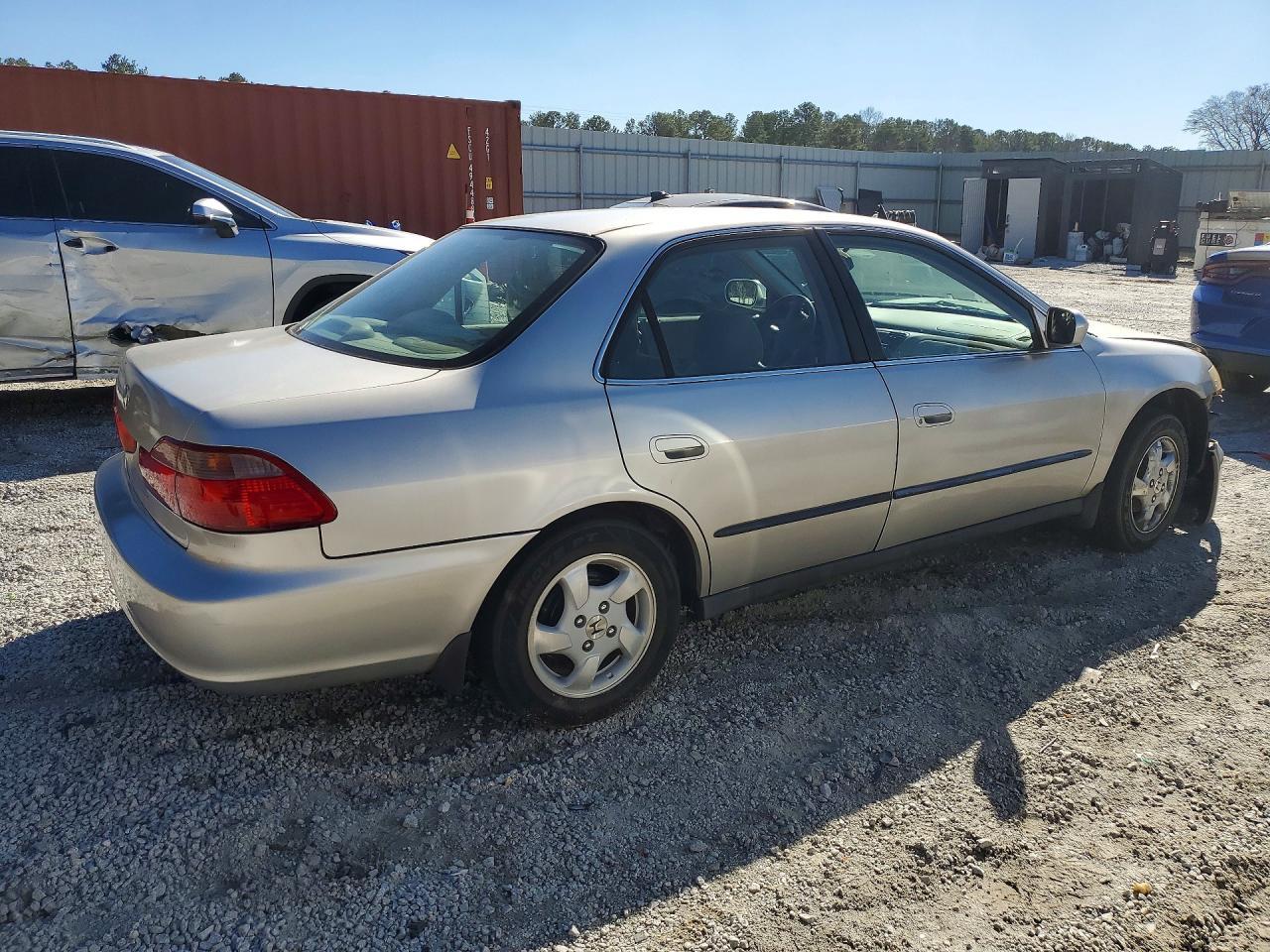 1999 Honda Accord lx