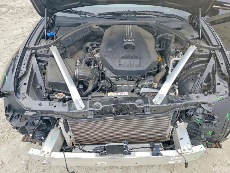 2023 Genesis G70 Base