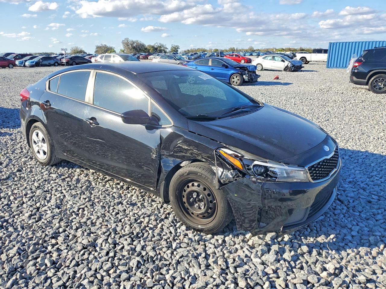 2017 KIA Forte lx