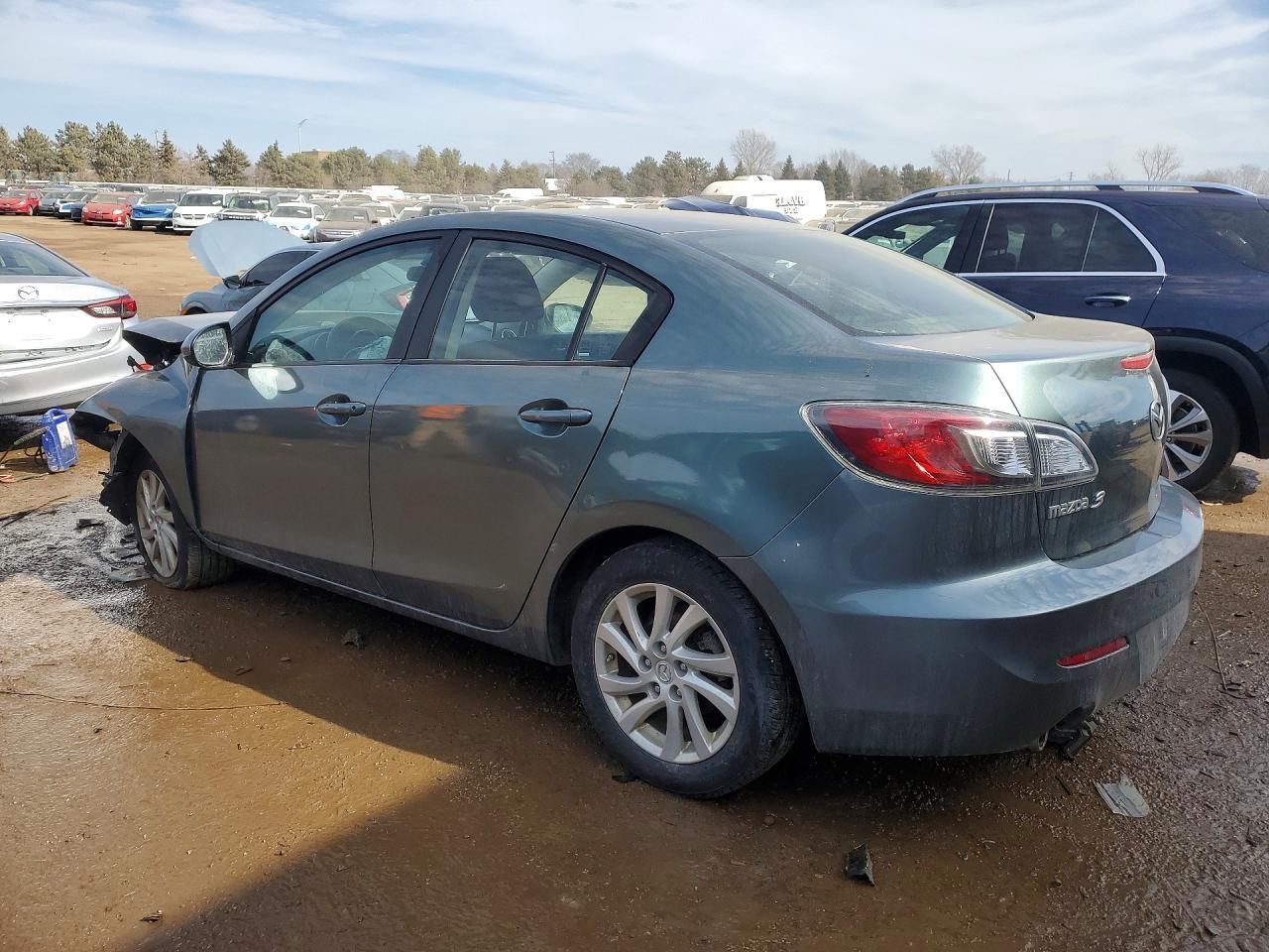 2012 Mazda 3 I