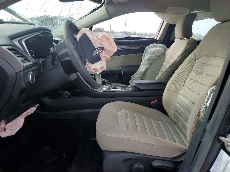 2019 Ford Fusion s