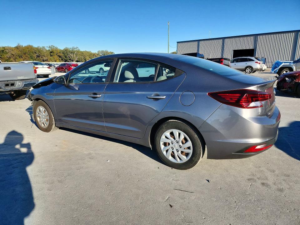 2019 Hyundai Elantra se