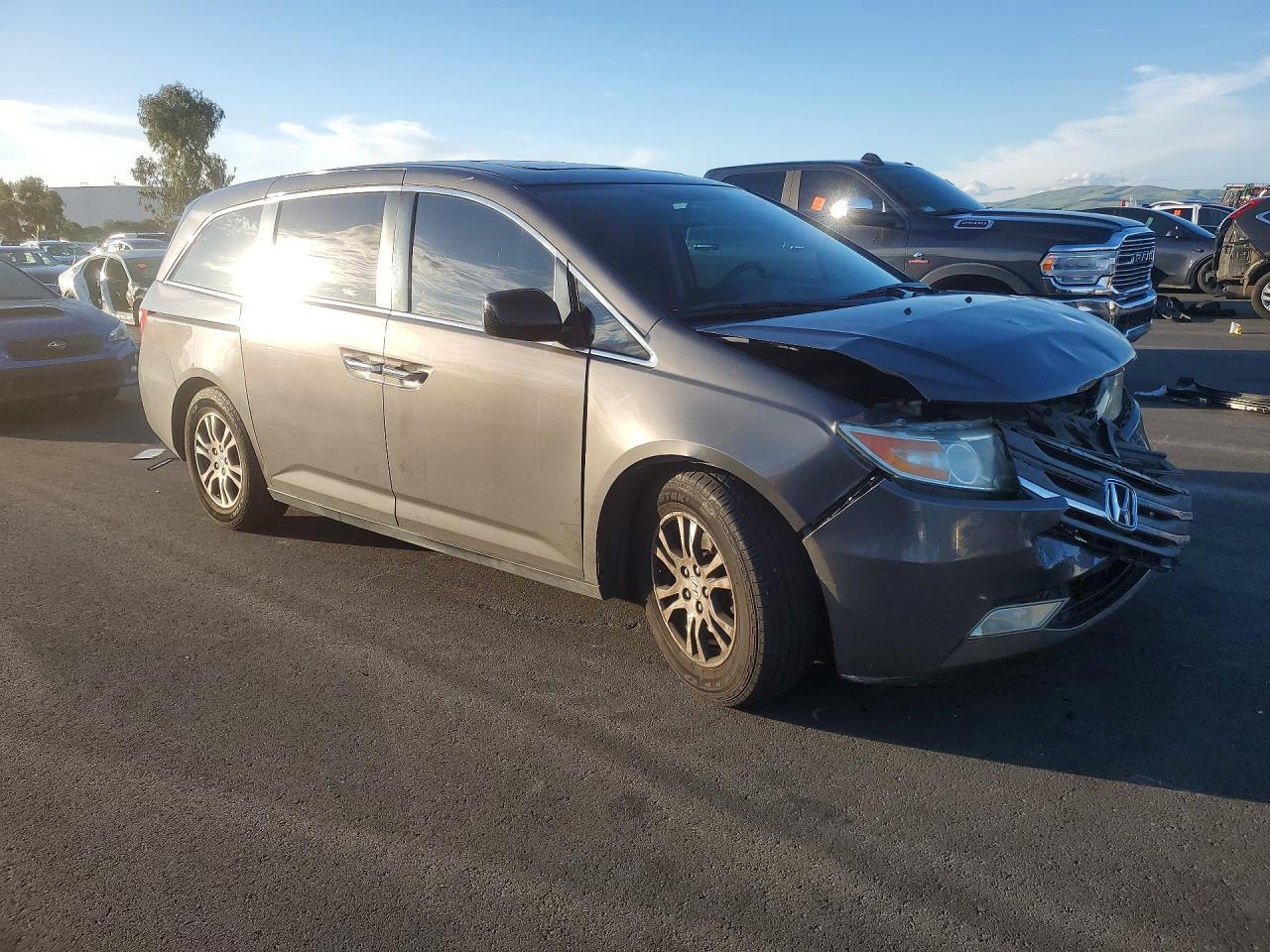 2013 Honda Odyssey exl
