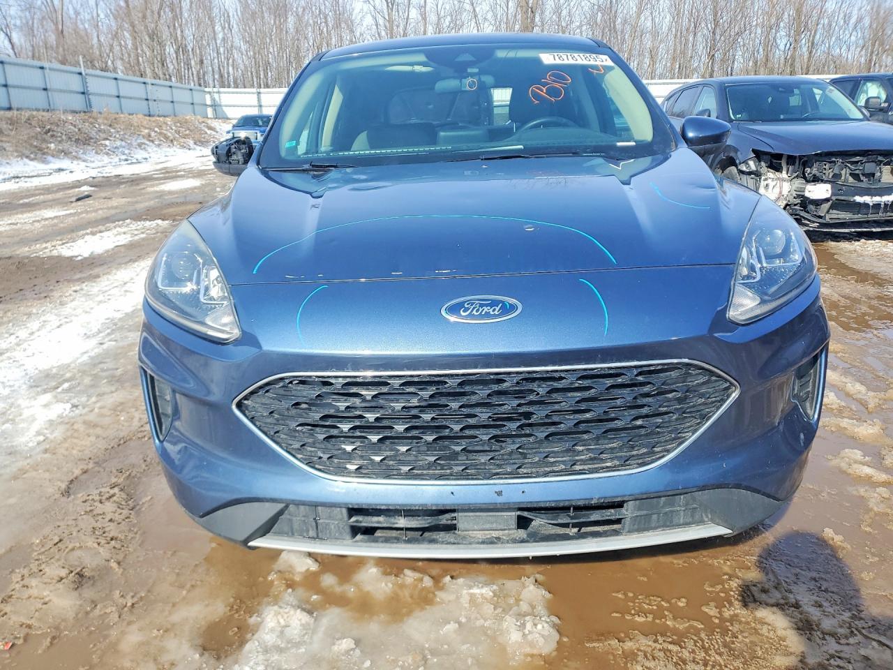 2020 Ford Escape se