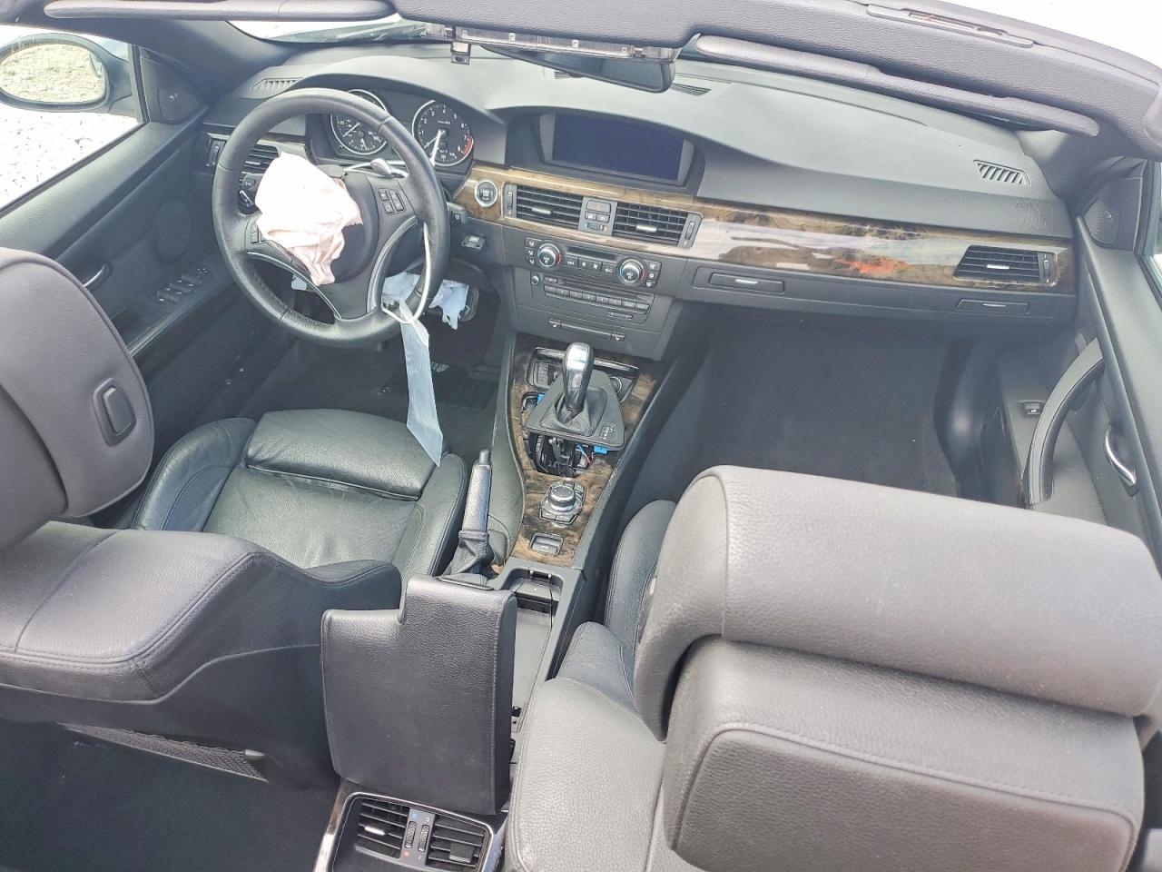 2009 BMW 335 i