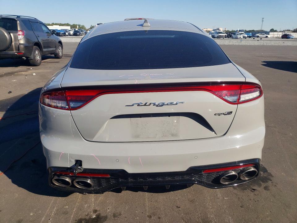 2022 KIA Stinger gt Line