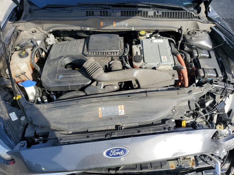 2016 Ford Fusion se Hybrid