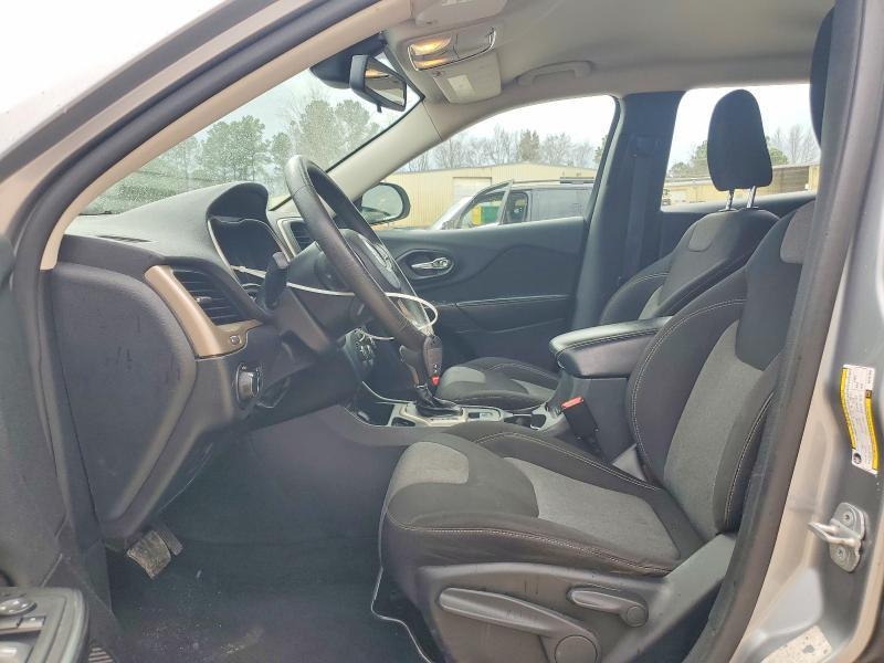 2014 Jeep Cherokee Sport