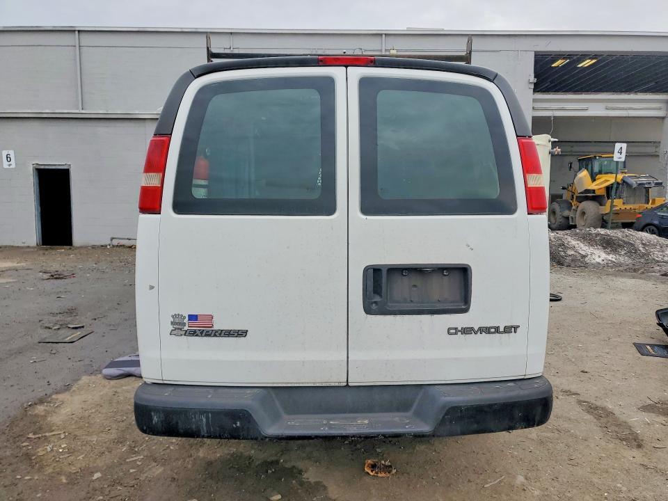 2006 Chev Rolet Express 2500 Utility / Service Van