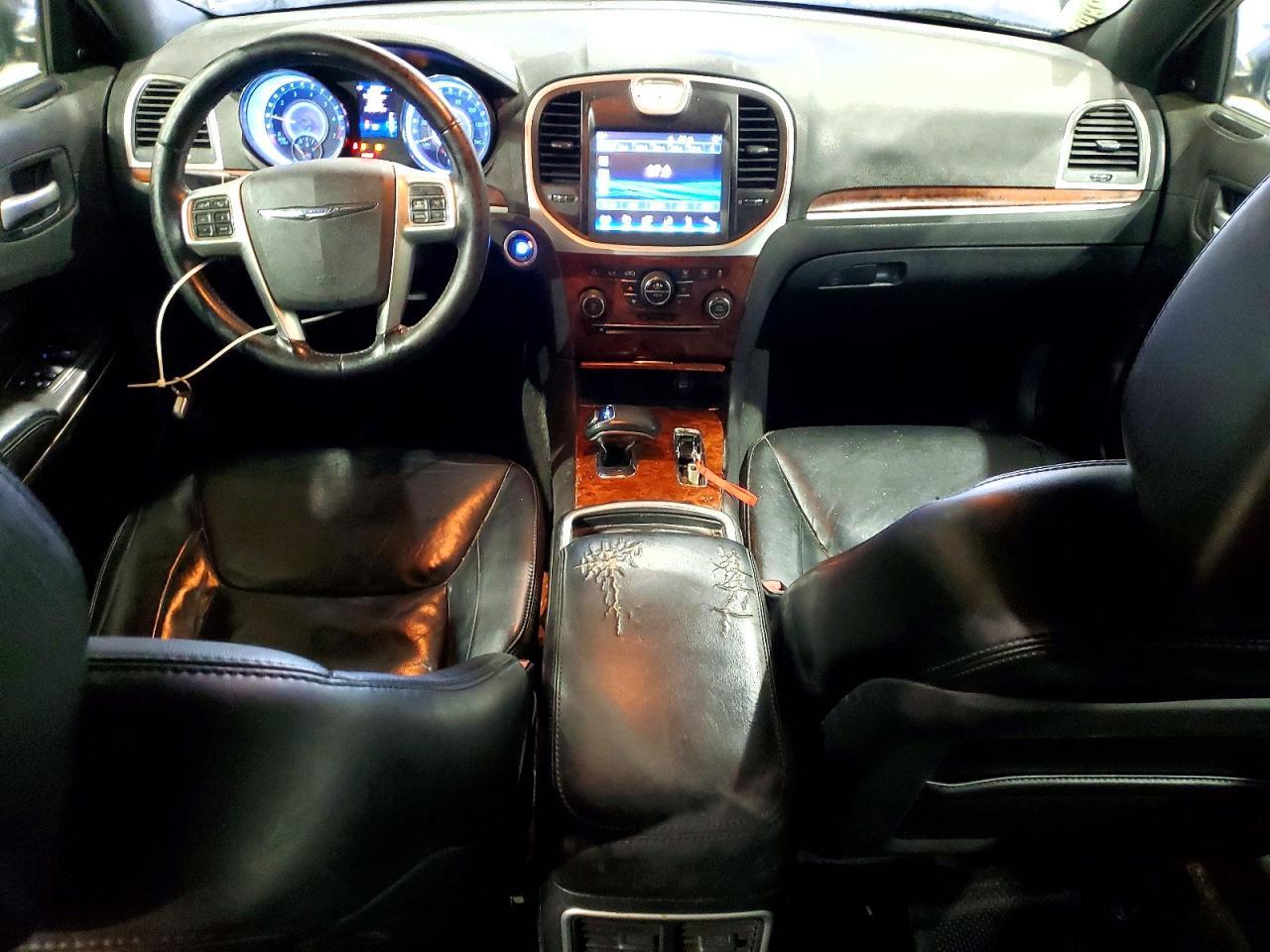 2012 Chrysler 300 Limited